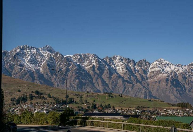 فندق صغير Alpine Retreat Studio