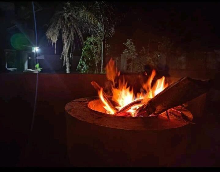 تختخواب و صبحانه Crystal Homes Air Bnb