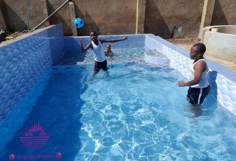 تختخواب و صبحانه Crystal Homes Air Bnb