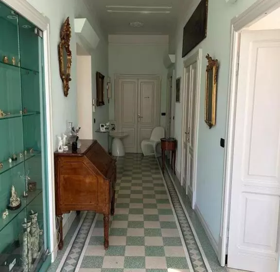 تختخواب و صبحانه Il Villino Della Duchessa