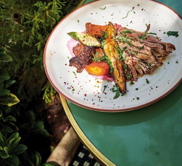 تختخواب و صبحانه Les Chambres De La Releve