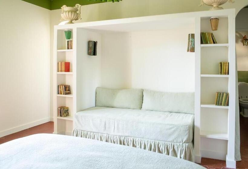 تختخواب و صبحانه Les Chambres De La Releve