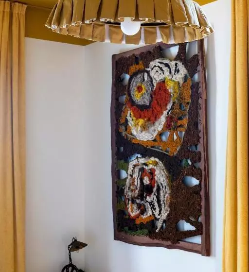 ベッドアンドブレックファースト Les Chambres De La Releve