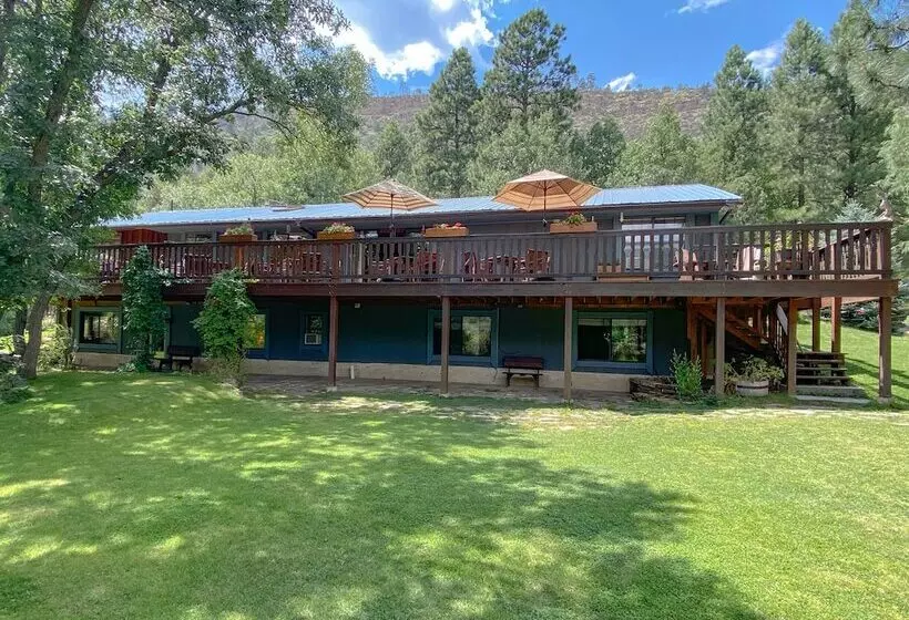 Country Sunshine Bed And Breakfast