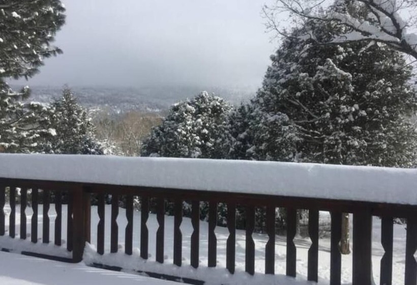 Country Sunshine Bed And Breakfast