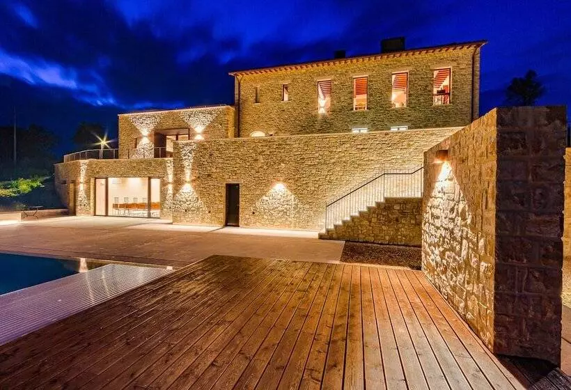 Hotelli Agriturismo Colli Martani