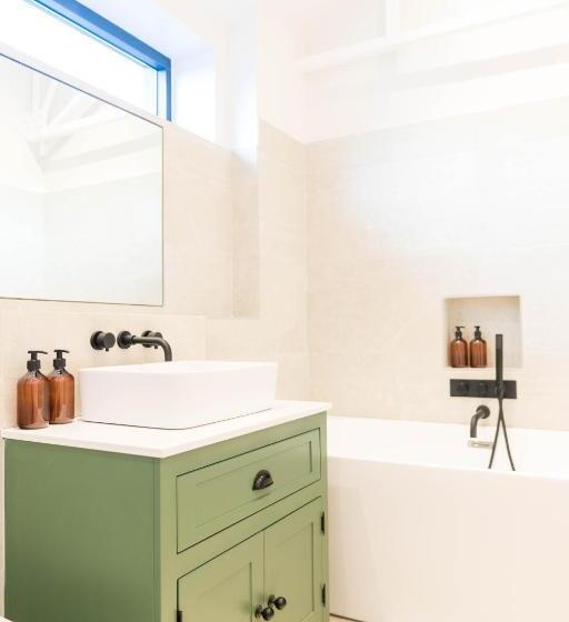 Hotel Appletree A Newly Converted Luxury Barn In Warwickshire On Our Farm