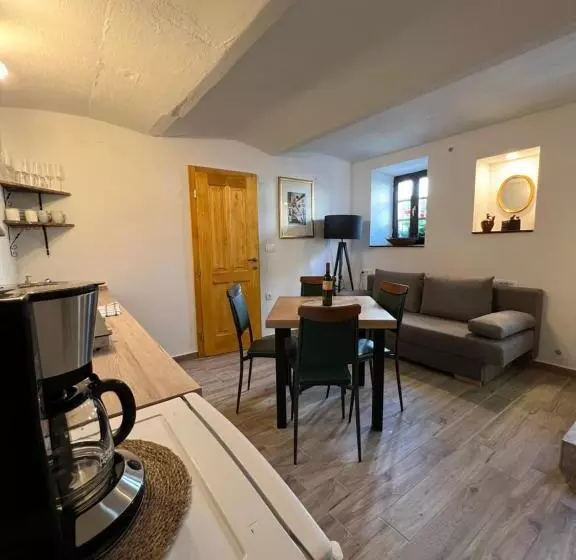 تختخواب و صبحانه Slovenian House Vida