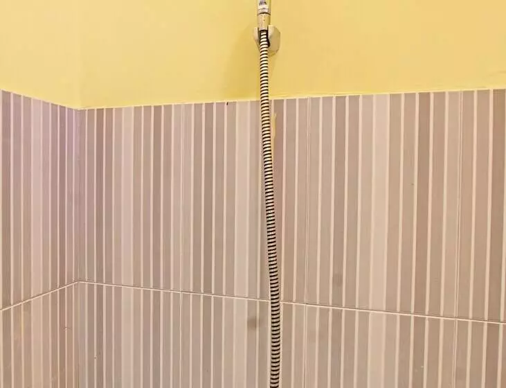 ホテル Oyo 92624 Stone Homestay