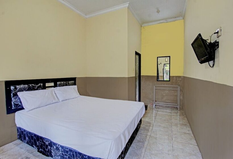 בית מלון כפרי Oyo 92624 Stone Homestay