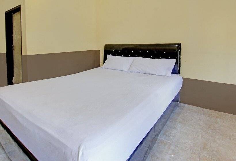 בית מלון כפרי Oyo 92624 Stone Homestay