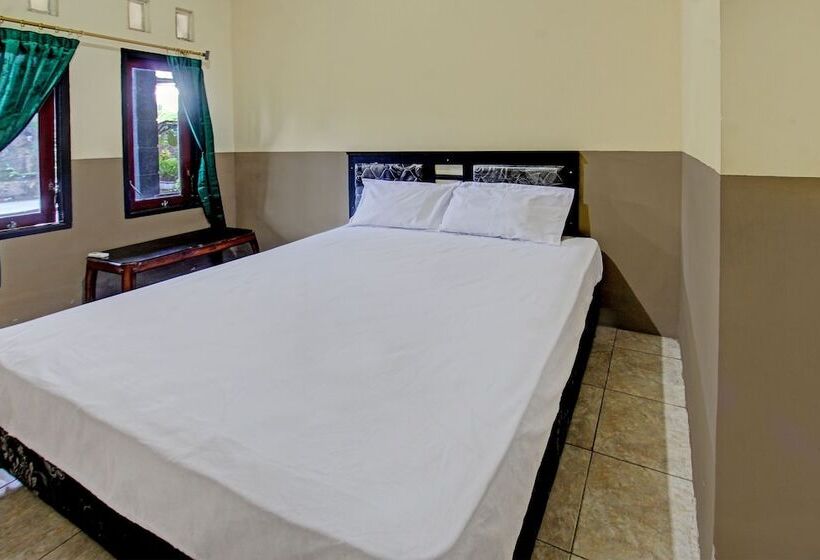 בית מלון כפרי Oyo 92624 Stone Homestay