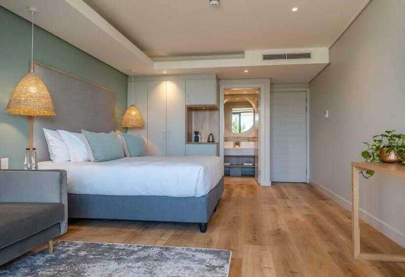 Plett Quarter Hotel Lion Roars Hotels & Lodges