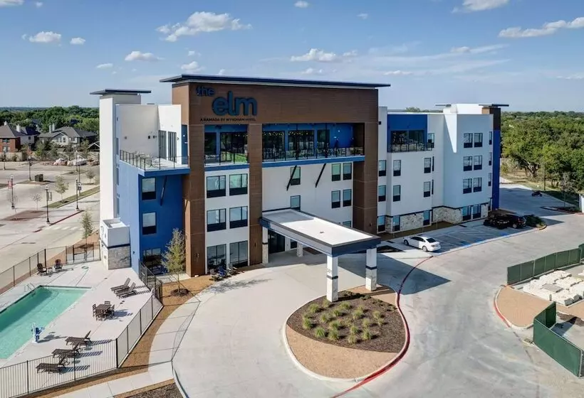 Hotelli The Elm, A Ramada By Wyndham