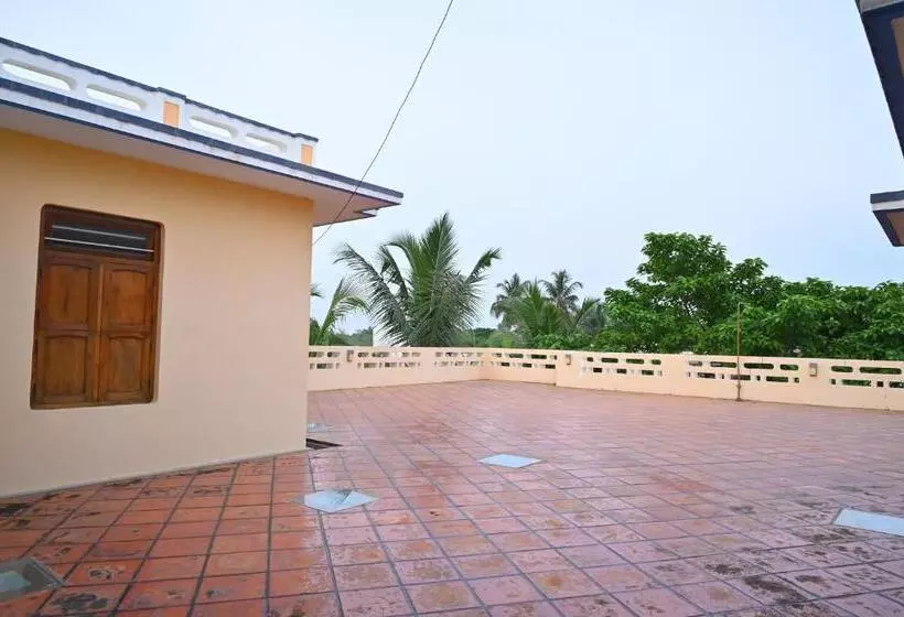 پانسیون Les Boganveillea Heritage Guest House