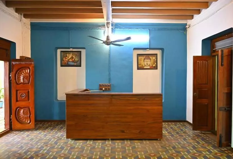 پانسیون Les Boganveillea Heritage Guest House