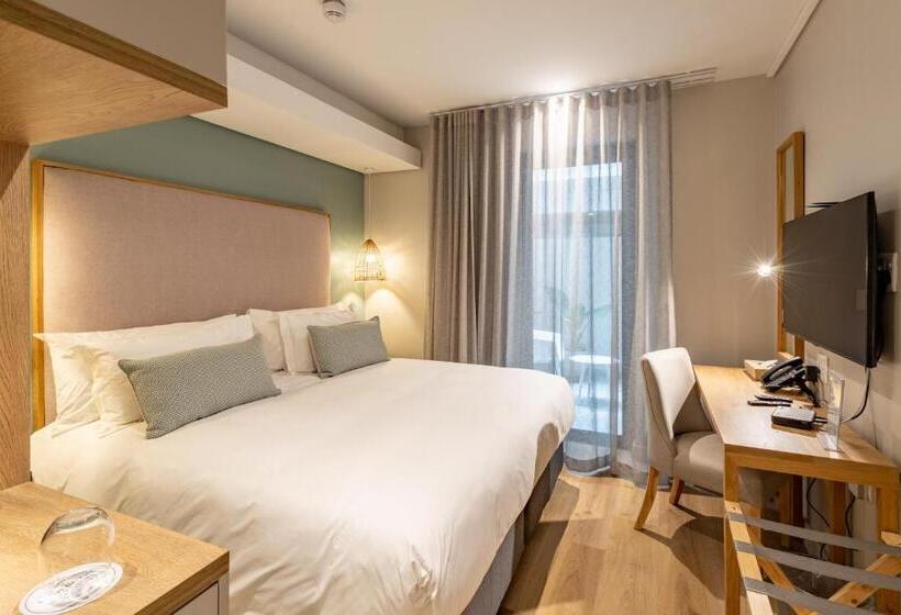 Plett Quarter Hotel Lion Roars Hotels & Lodges