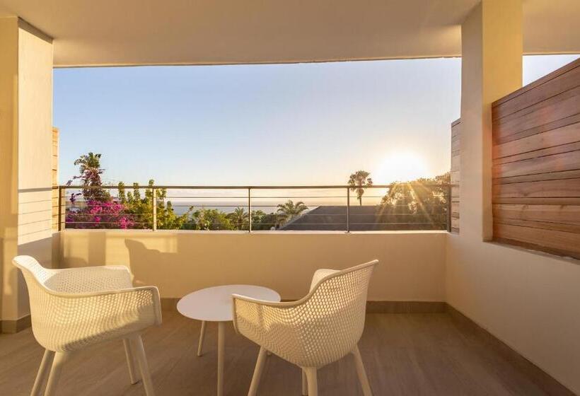 Plett Quarter Hotel Lion Roars Hotels & Lodges