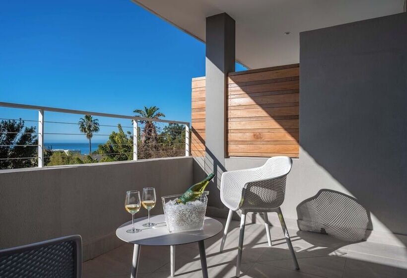 Plett Quarter Hotel Lion Roars Hotels & Lodges