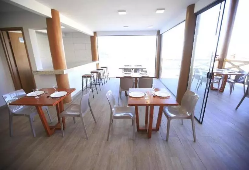 Vila Atlântida Apt 301 B Master