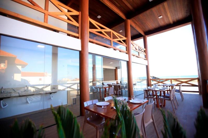 Vila Atlântida Apt 301 B Master