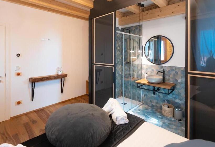 تختخواب و صبحانه Corte Lusenzo