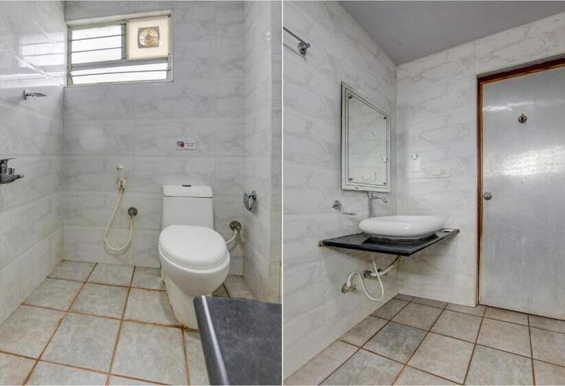 Capital O Hotel Yuvraj Signature