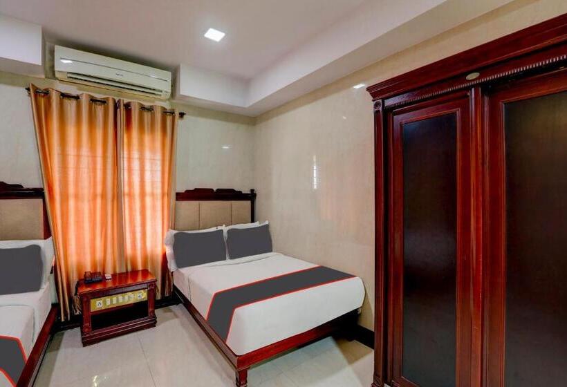 Capital O Hotel Yuvraj Signature