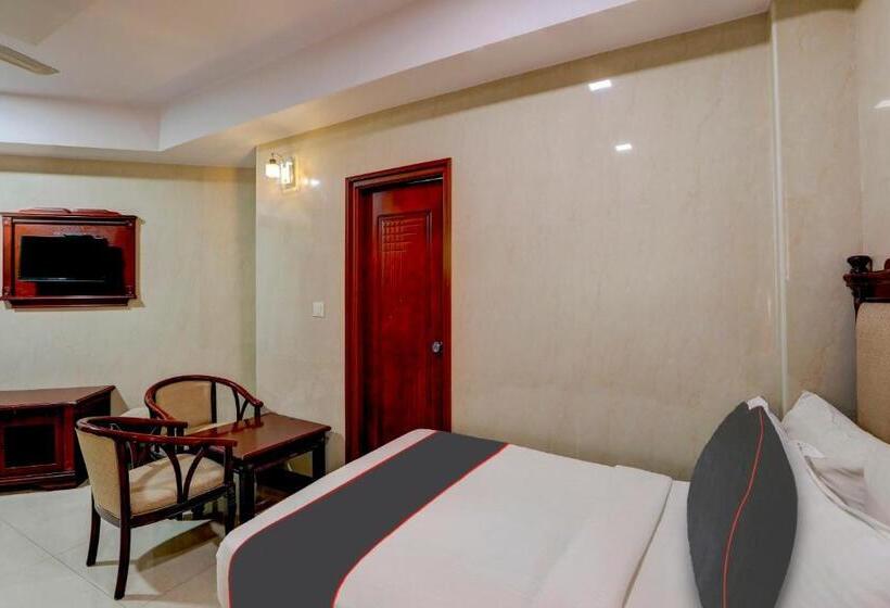 Capital O Hotel Yuvraj Signature