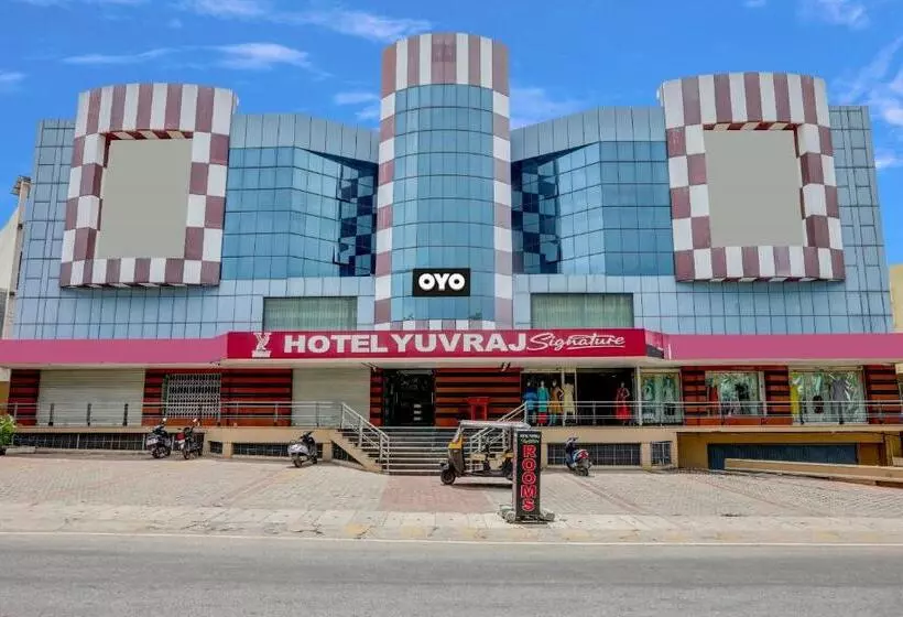 Capital O Hotel Yuvraj Signature