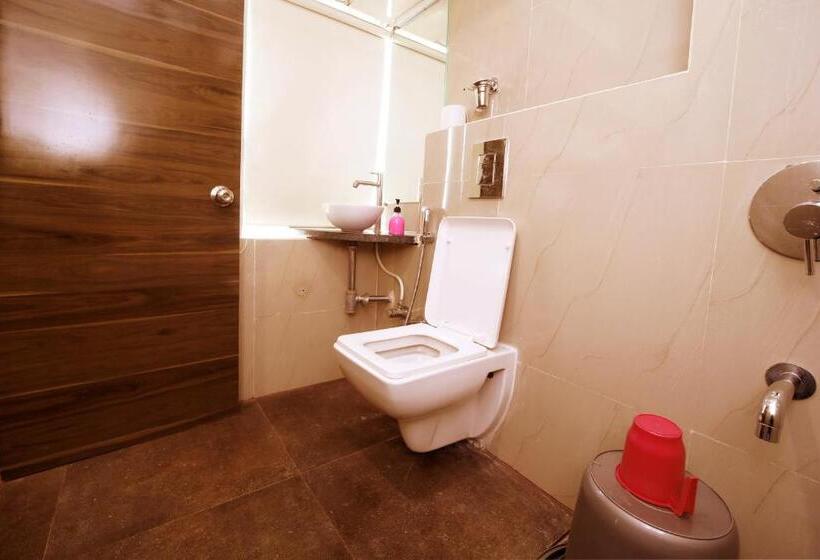 Hotel Precious Pearl