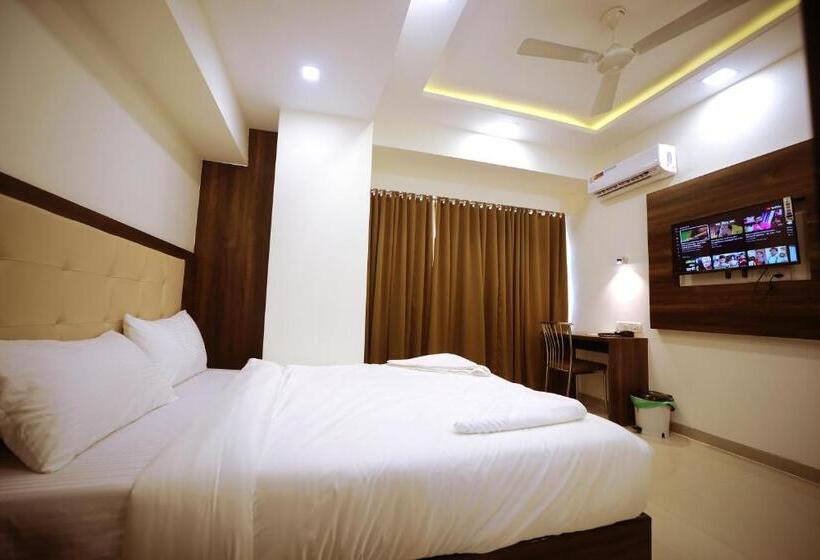 Hotel Precious Pearl