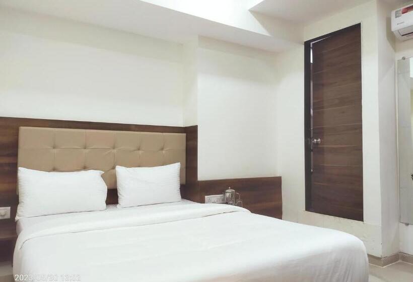 Hotel Precious Pearl