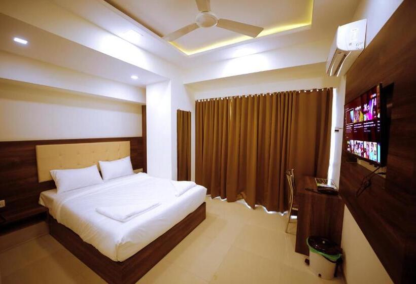 Hotel Precious Pearl