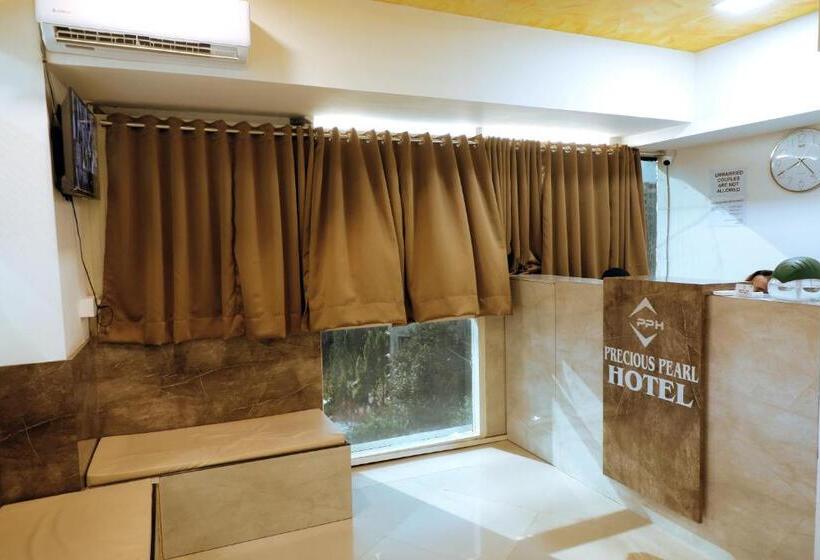 Hotel Precious Pearl