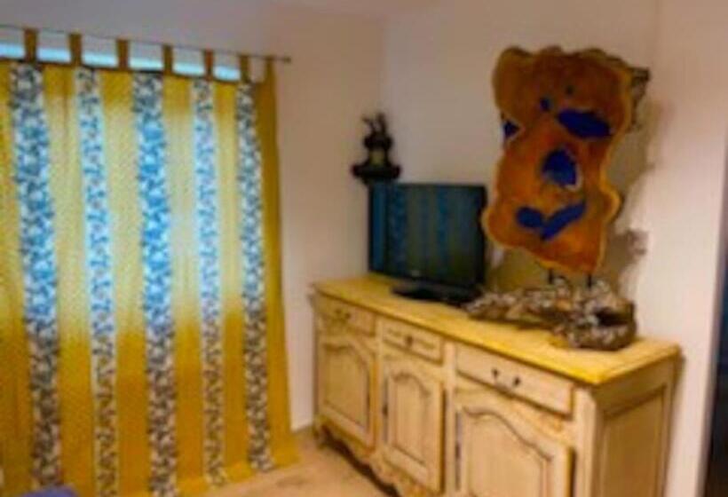 L Atelier De Raymond