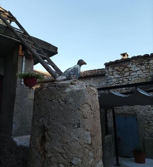 L Atelier De Raymond