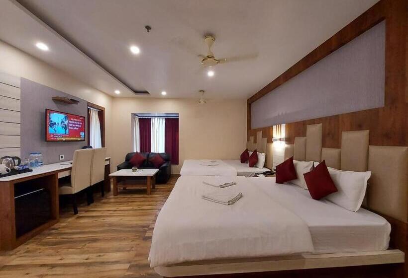 New Gitanjali Hotel, New Digha