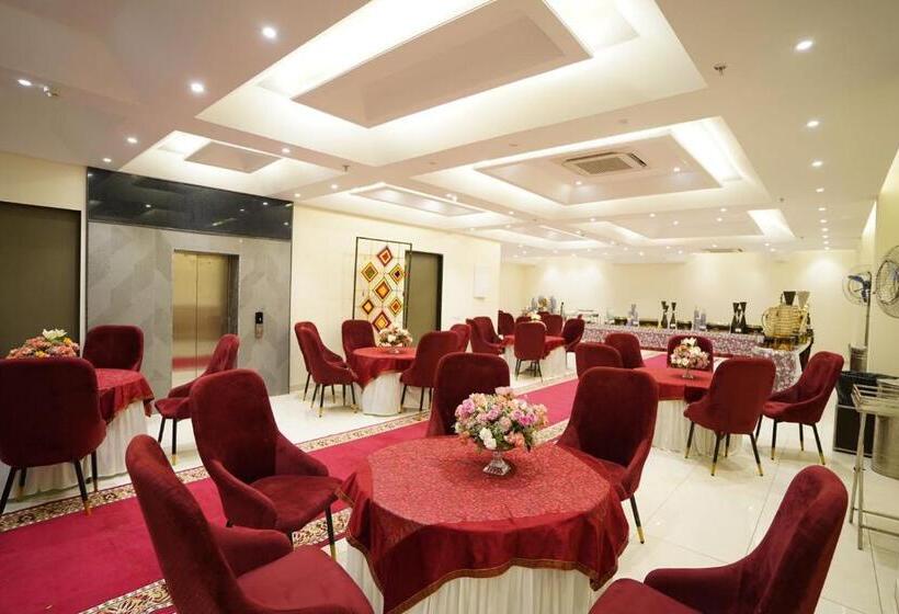 ホテル Sattva  A Boutique