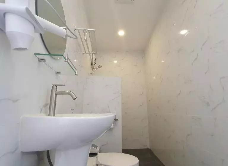 Retkeilymaja Tulomir #c 뚤로미르 행복한 2인실