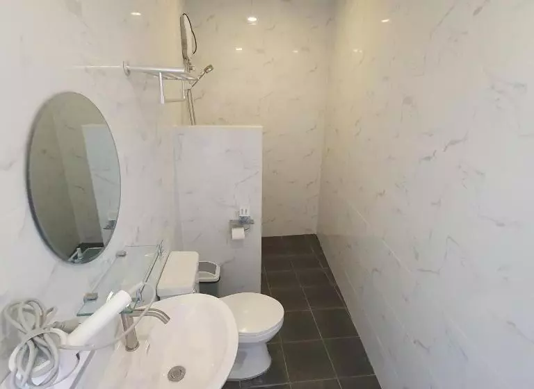 Retkeilymaja Tulomir #c 뚤로미르 행복한 2인실