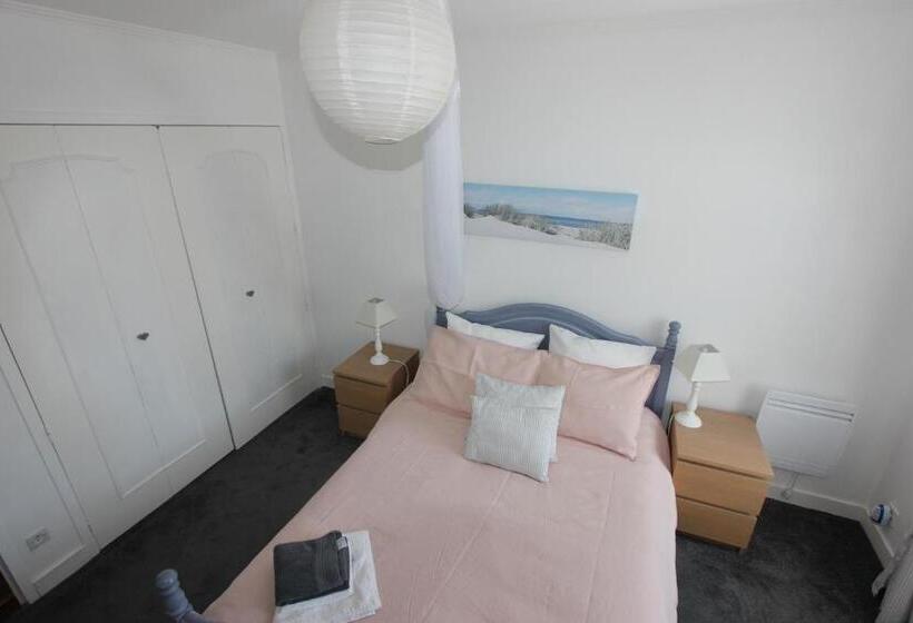 مبيت وإفطار La Charentaise Des Lilas