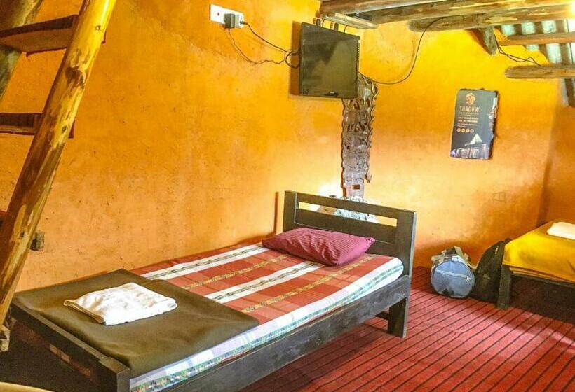 住宿加早餐  Shadow Mask Bungalow