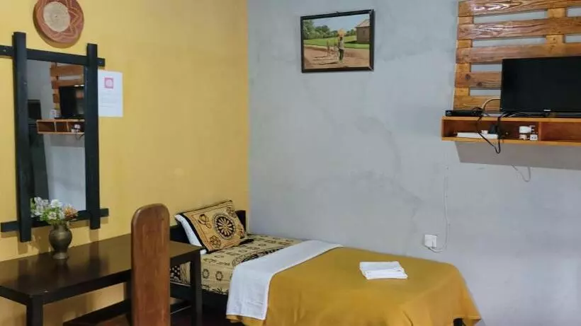 ベッドアンドブレックファースト Shadow Mask Bungalow