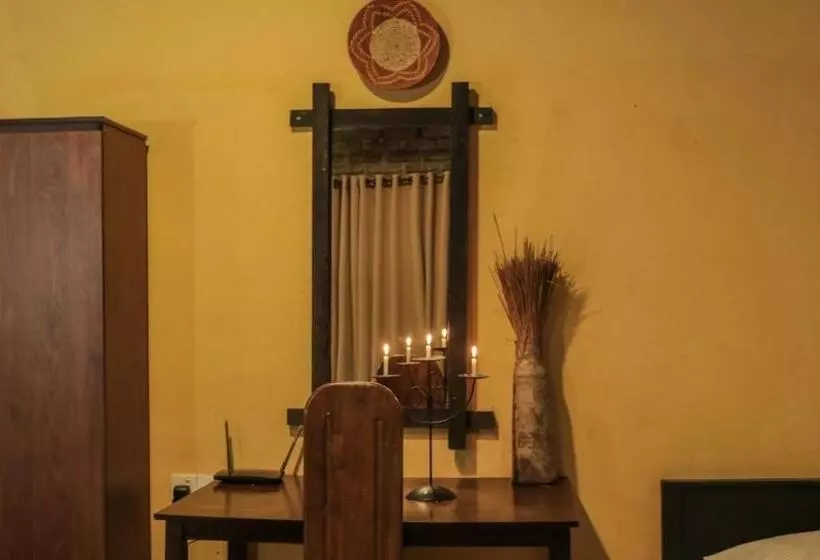 ベッドアンドブレックファースト Shadow Mask Bungalow