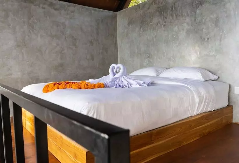 ホテル Mountain Peak Kintamani