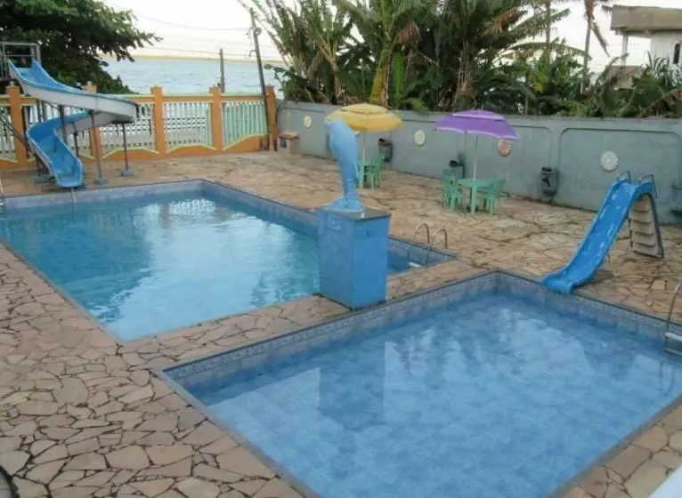 ホテル Varandas Lagoa Azul