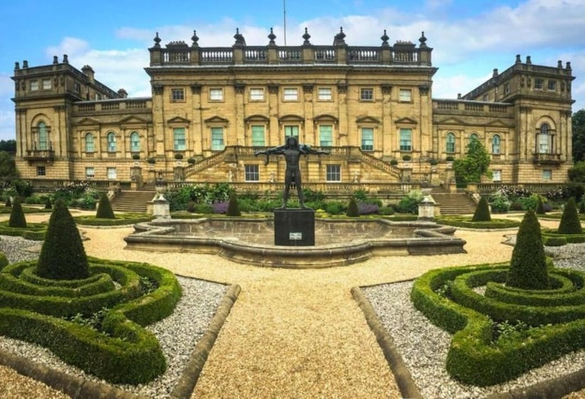 Пансион The Ivy Guest House   Near Roundhay Park