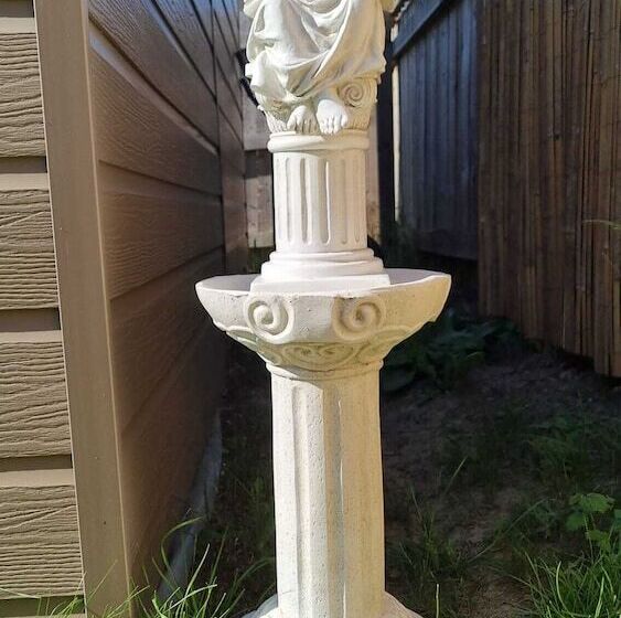 Пансион The Ivy Guest House   Near Roundhay Park