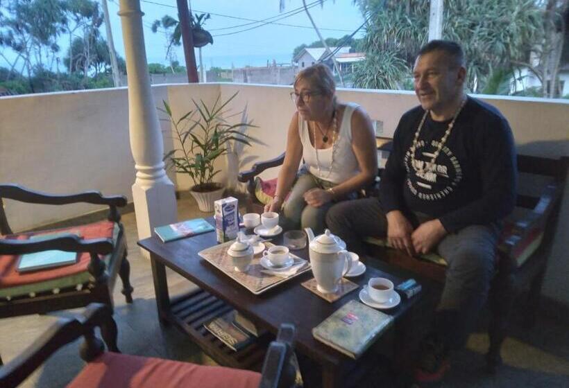 펜션 Villa Sanitha